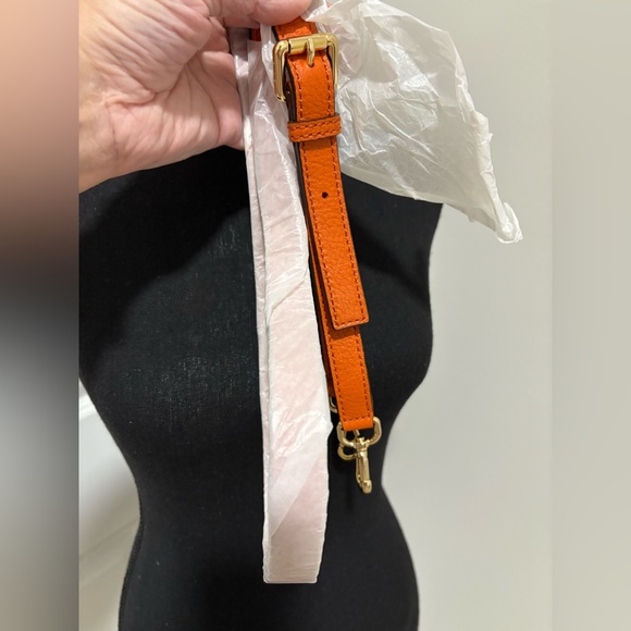 Michael Kors Crossbody Strap, NIP - Picture 2 of 4